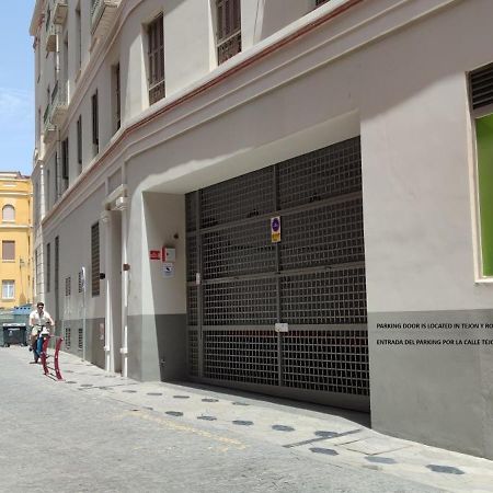 Apartamento Plaza Del Teatro Parking Free Малага Екстер'єр фото