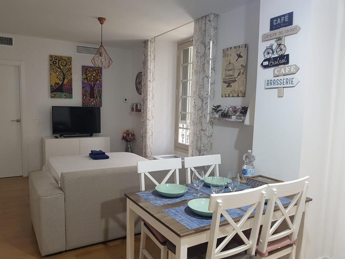 Apartamento Plaza Del Teatro Parking Free Малага Екстер'єр фото